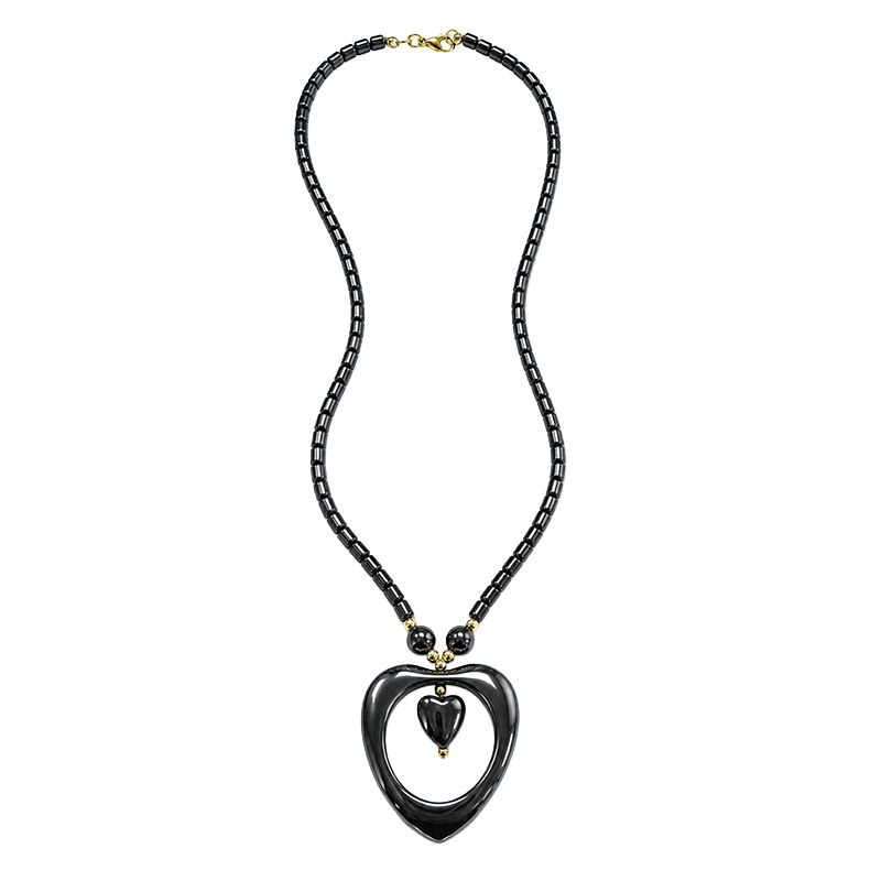 Collier tubes et cœur - 46 cm - 10 pièces