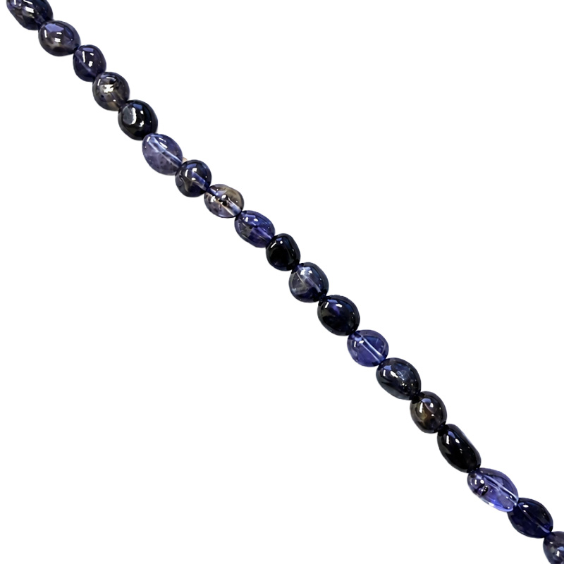 Collier iolite grains