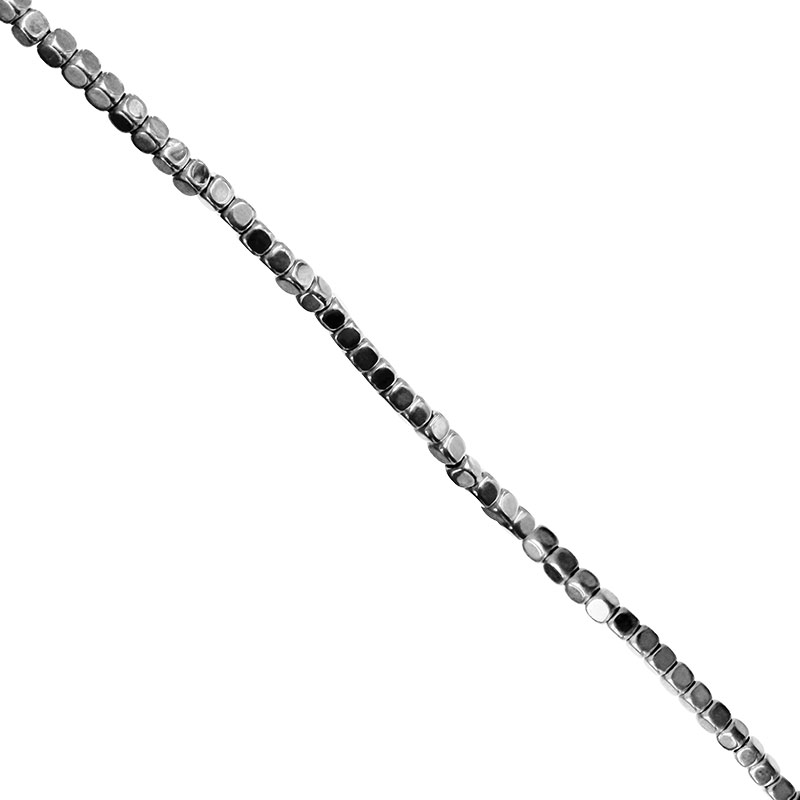 Fil Hématite Galvanisée Argentée 40 cm – Perles Carrées Arrondies