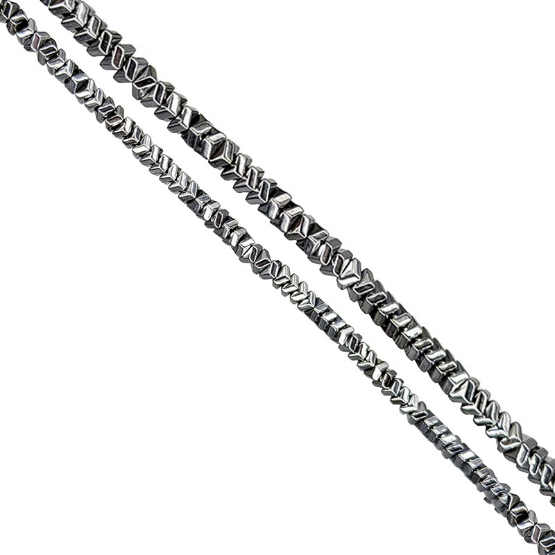 Fil Hématite Galvanisée Argentée 40 cm – Perles Triangulaires