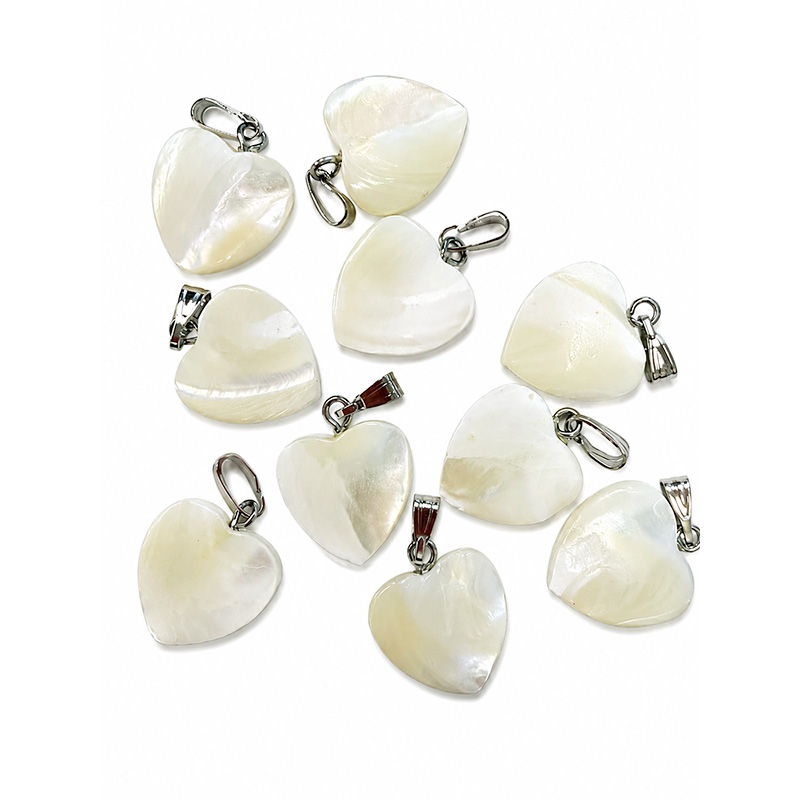 Pendentif coeur Nacre - 15 mm - 10 pièces