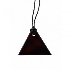 Pendentif homme en shungite sur cordon
