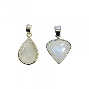 Pendentif pierre de lune goutte sur argent 0.925 rhodié