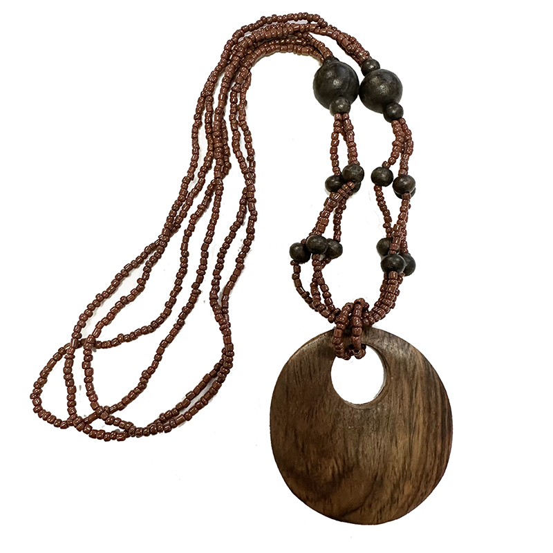Lot de 6 colliers en bois