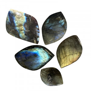 Cabochons en Labradorite de Madagascar