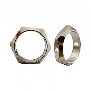 Hexagone en bronze