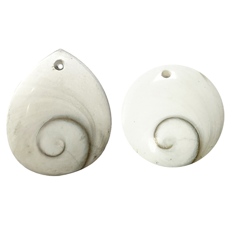 Pendentifs percés œil de Shiva les 4 pièces