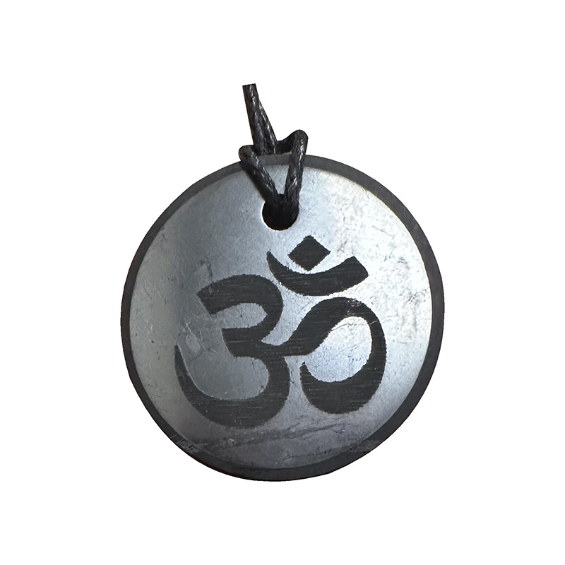 Pendentif Shungite - OM - La pièce