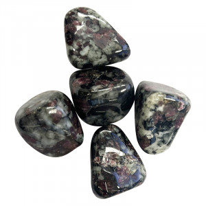 Eudialyte pierres roulées les 50 GRS